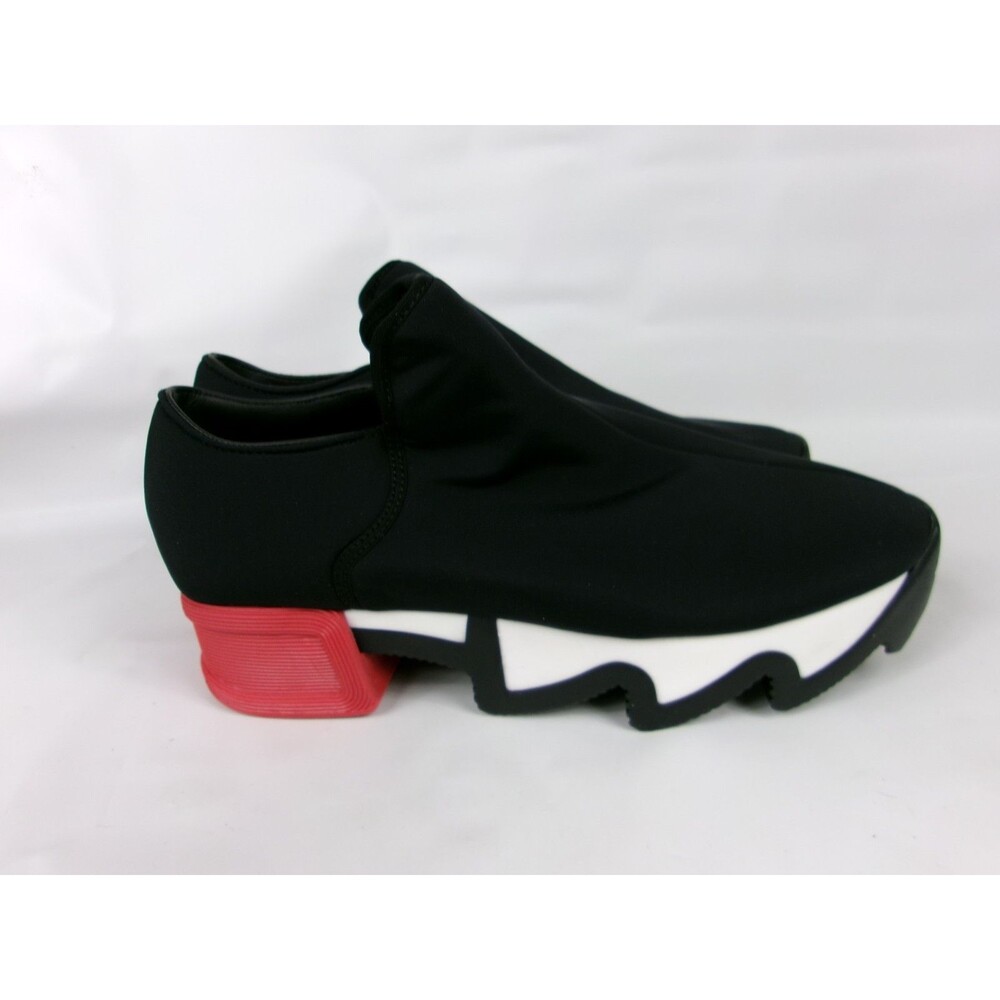 iRi NYC Black White Red Platform Slip On Athletic Shoes Women's US 10/ EU 40 New